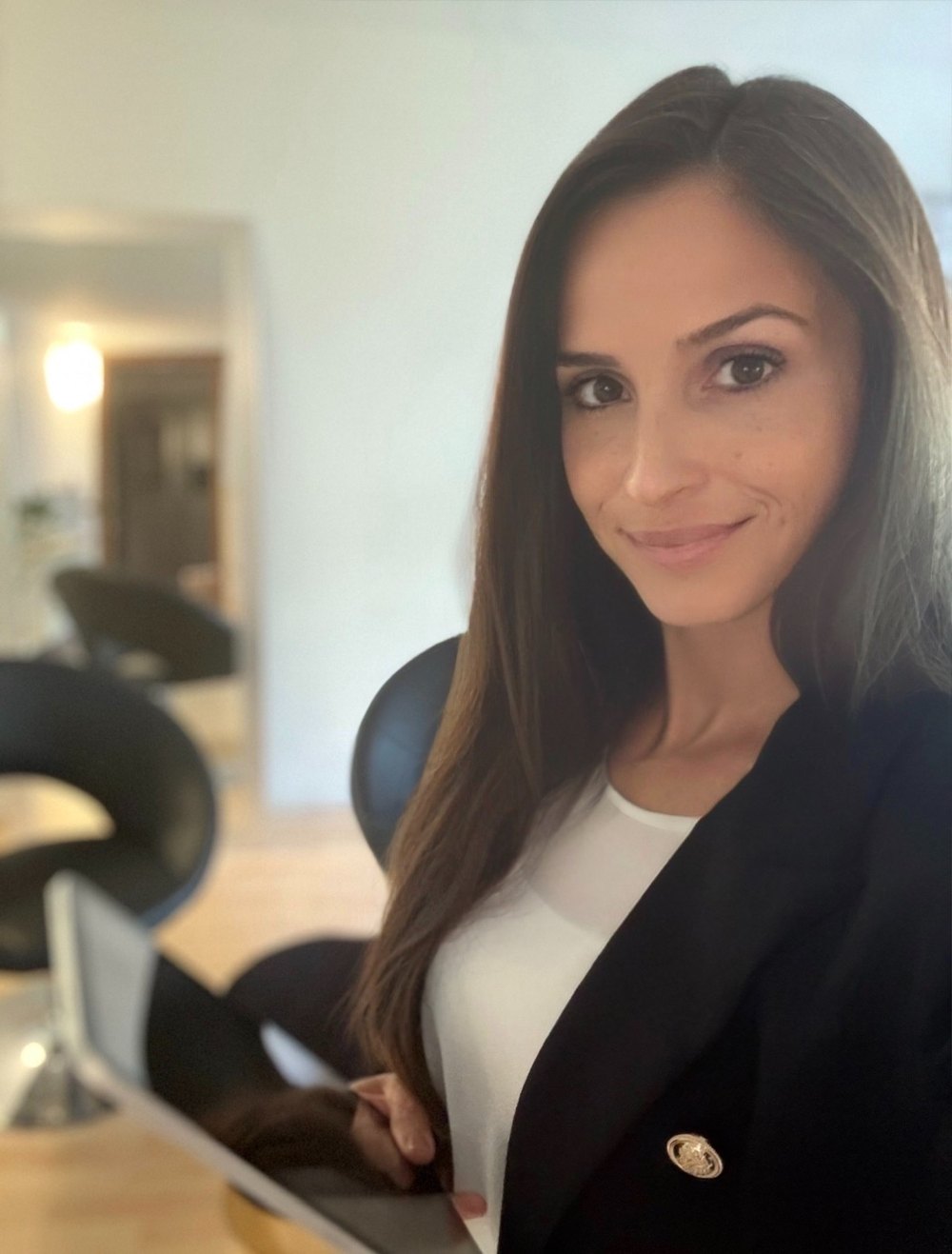 Porträt Maria-Elisa Schmidt